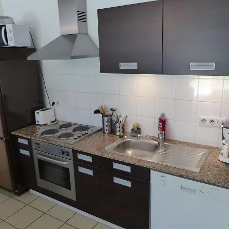Entre Centre Et Plages -appt De 50m2 En Rez De Jardin Pour 4 Personnes Appartamento Capbreton