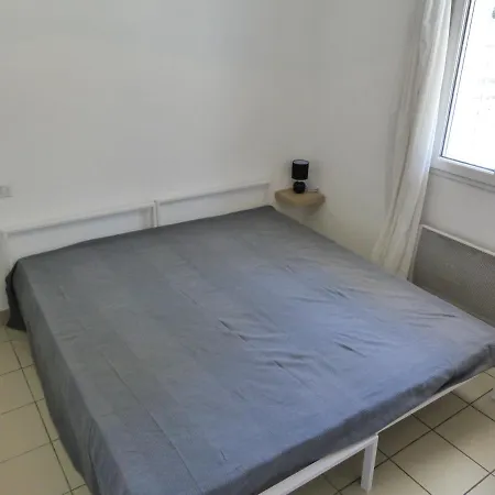 Entre Centre Et Plages -appt De 50m2 En Rez De Jardin Pour 4 Personnes